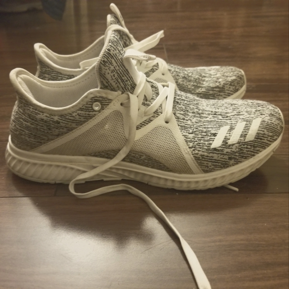 Addias black and white Edge Lux sports shoes size womens 9.5